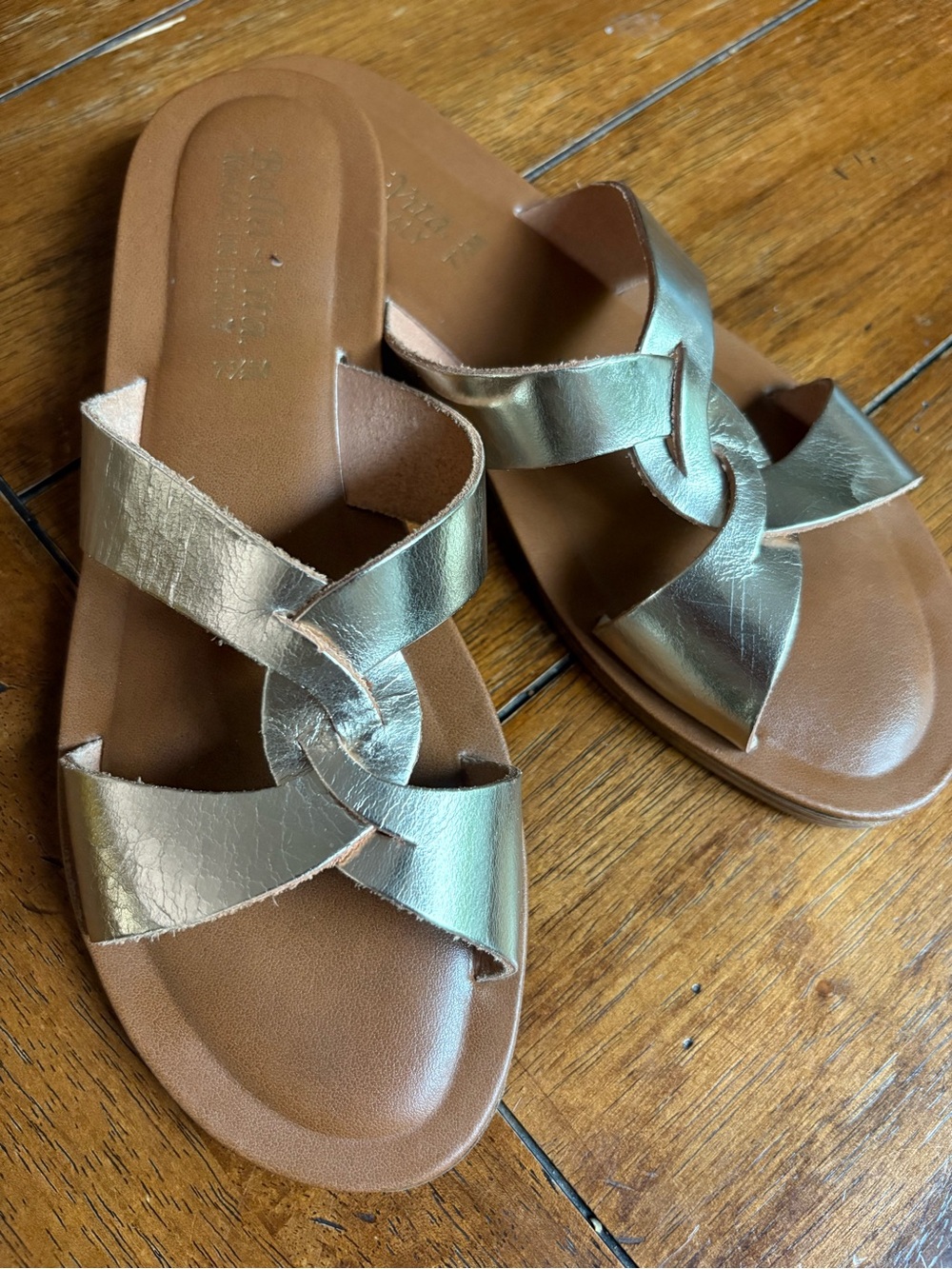 Bella Vita Gold Women's Slide Sandals 7.5